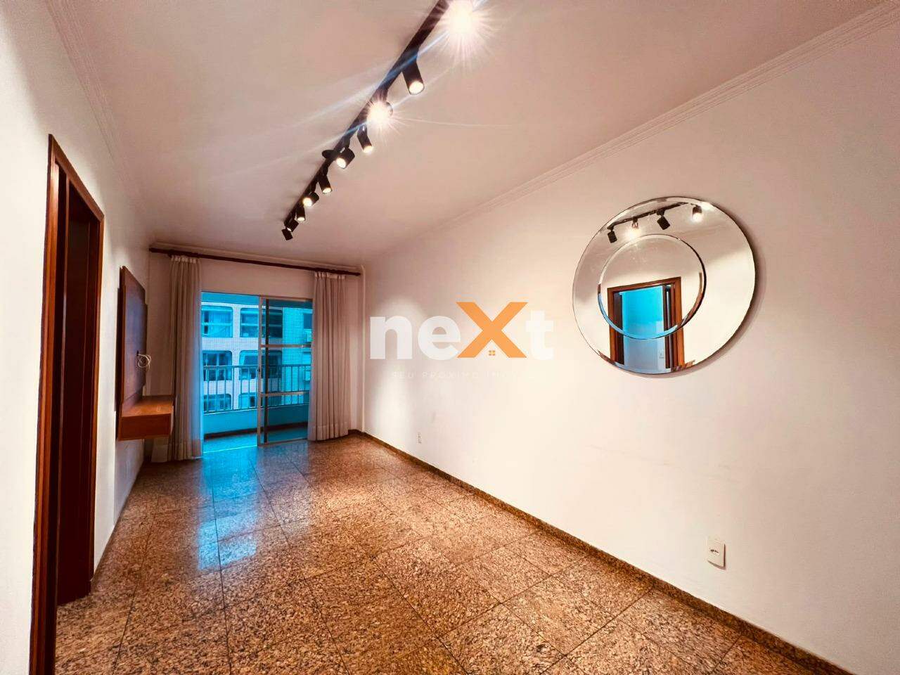 Apartamento à venda no Ponta da Praia: 