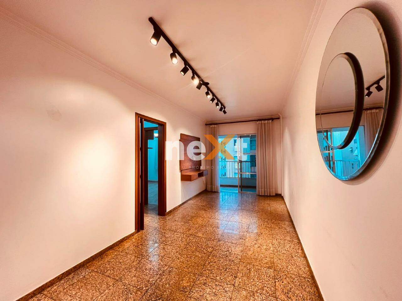 Apartamento à venda no Ponta da Praia: 