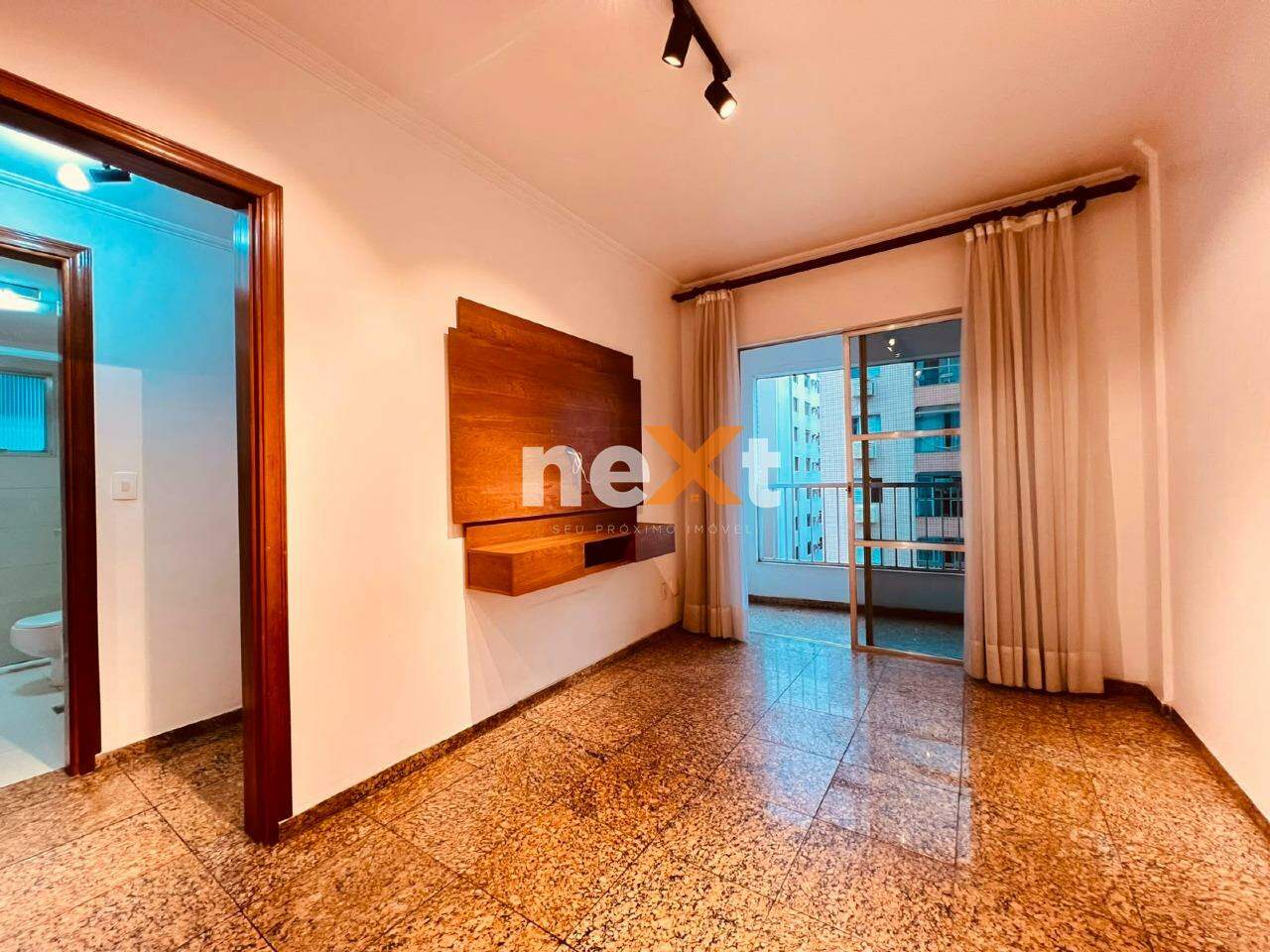 Apartamento à venda no Ponta da Praia: 