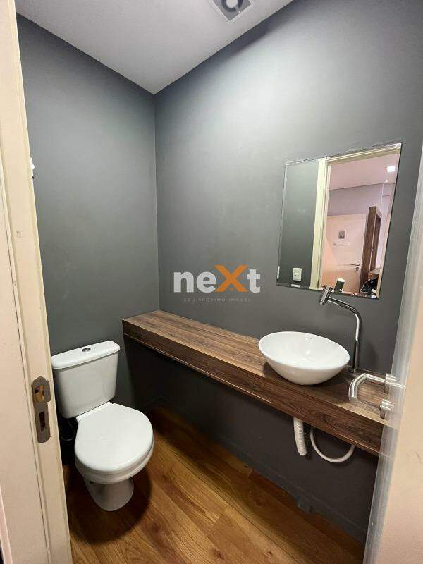 Sala à venda no Vila Mathias: 