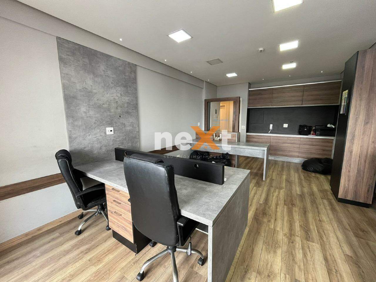 Sala à venda no Vila Mathias: 