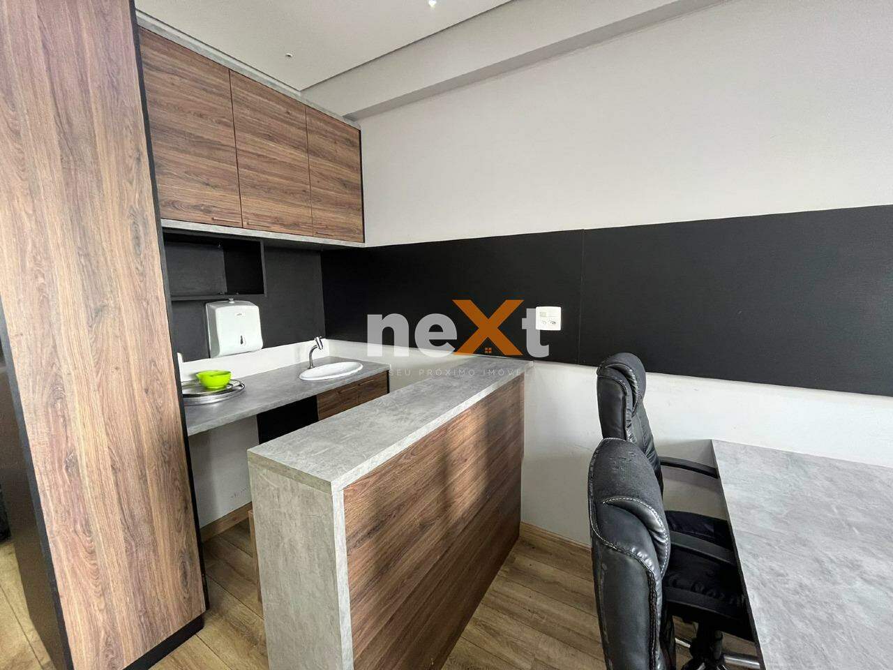 Sala à venda no Vila Mathias: 