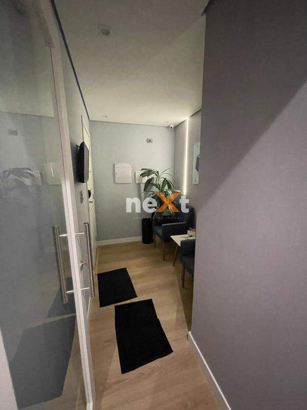 Sala à venda no Centro: 