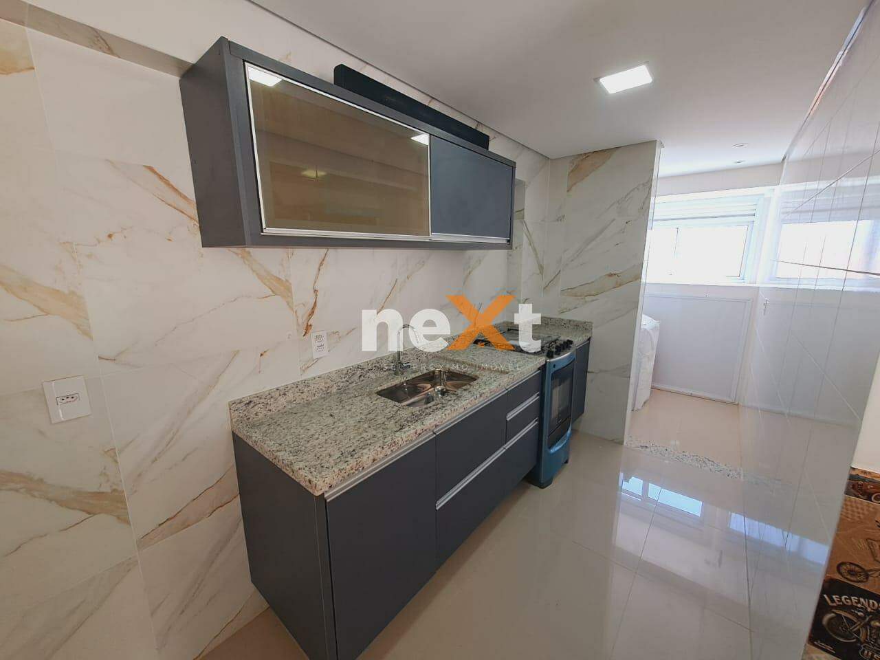 Apartamento para aluguel no Embaré: 