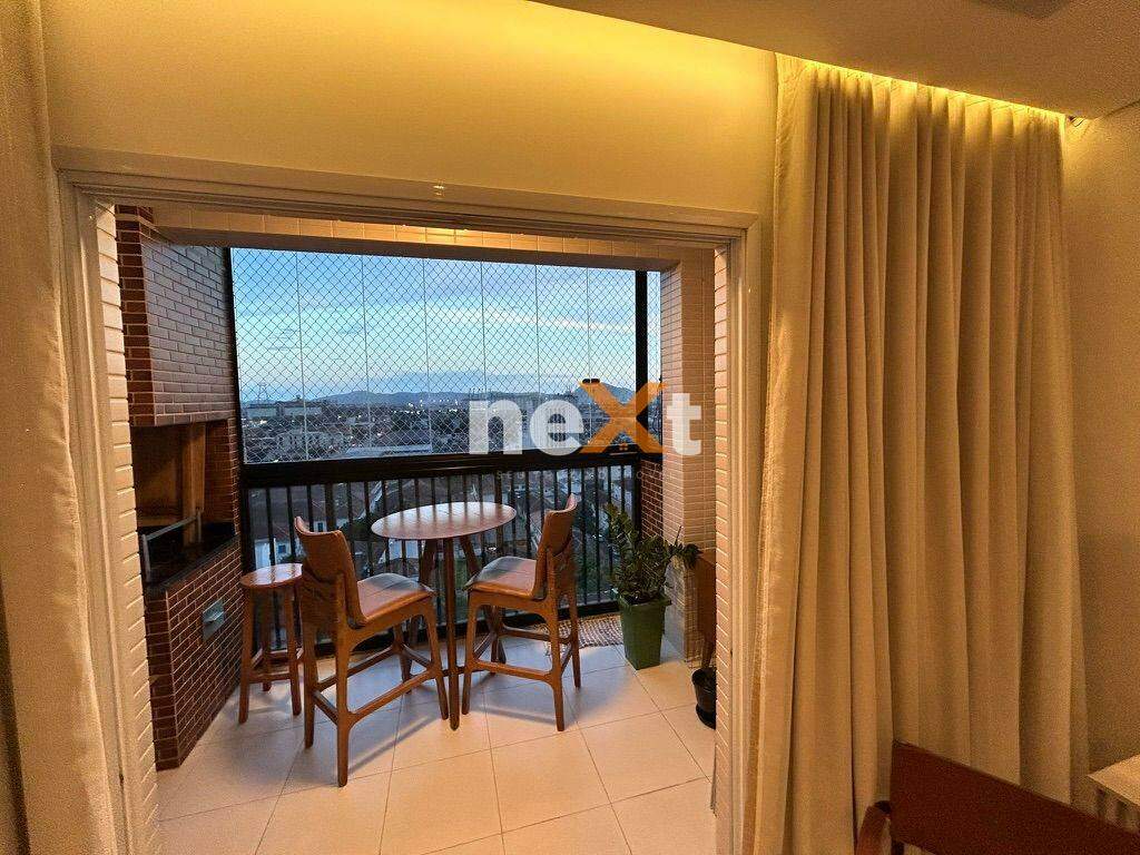 Apartamento à venda no Encruzilhada: 