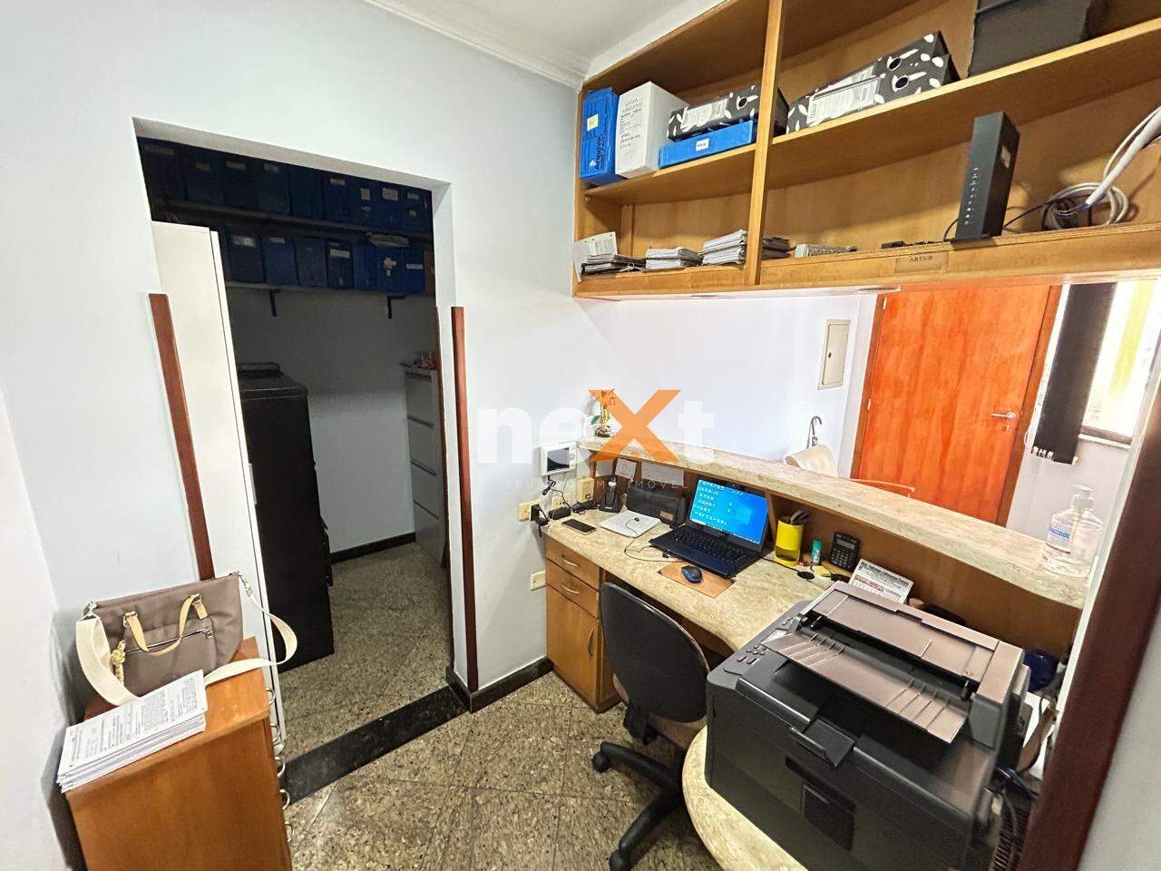 Sala à venda no Centro: 
