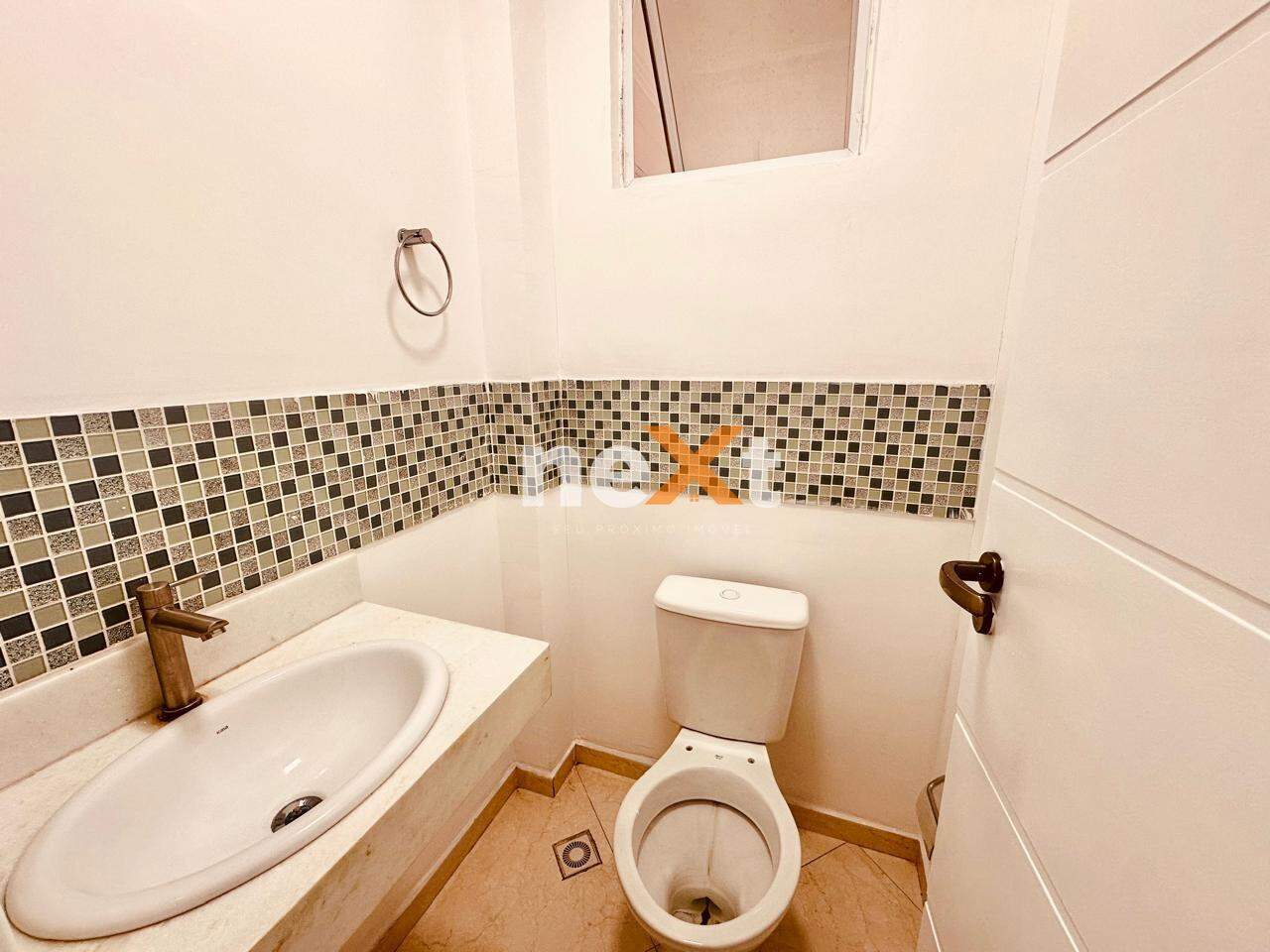 Casa à venda no Embaré: 