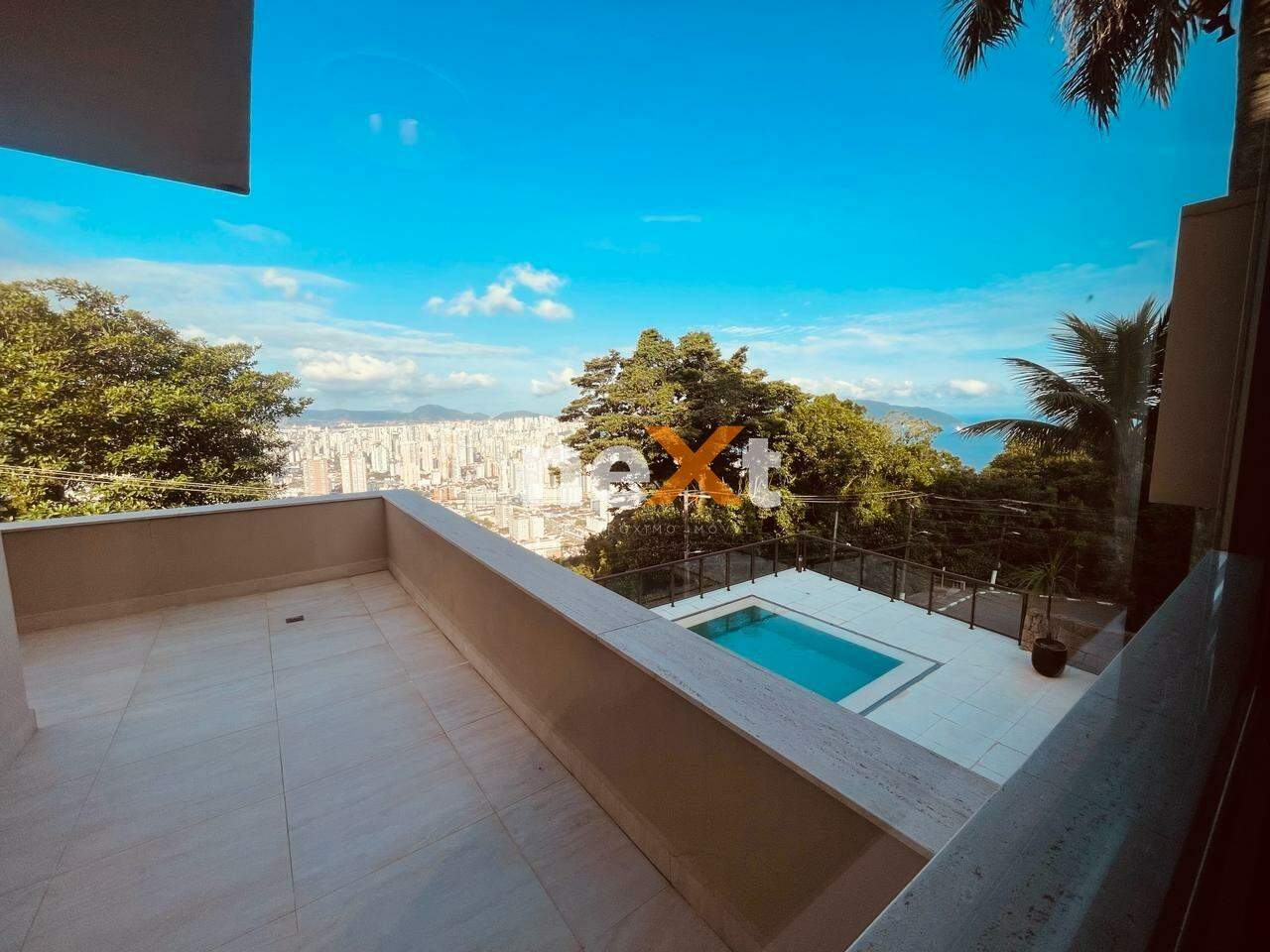 Casa à venda no Marapé: 