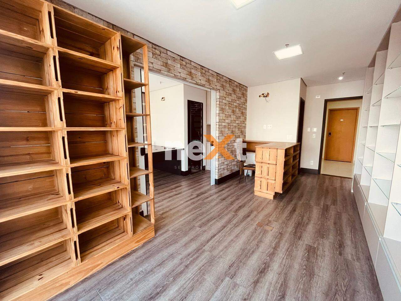 Sala para aluguel no Encruzilhada: 