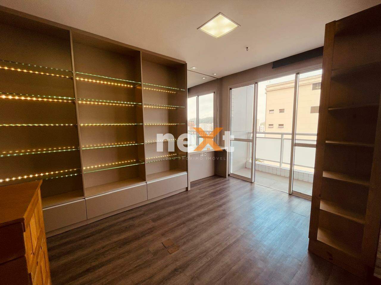 Sala para aluguel no Encruzilhada: 