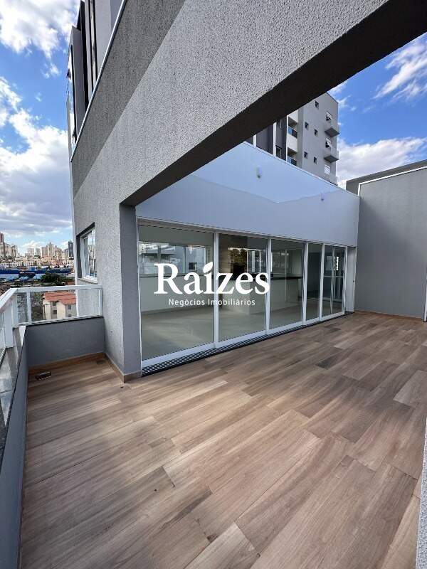 Cobertura, 4 quartos, 225 m² - Foto 2