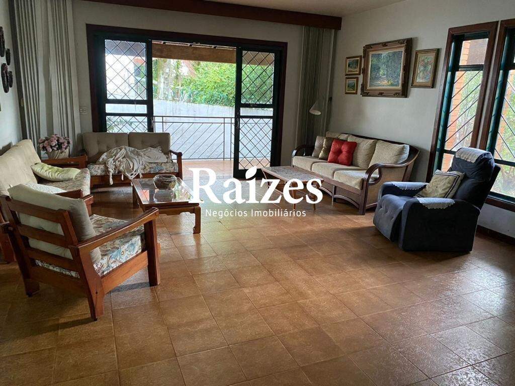 Casa, 3 quartos, 260 m² - Foto 2