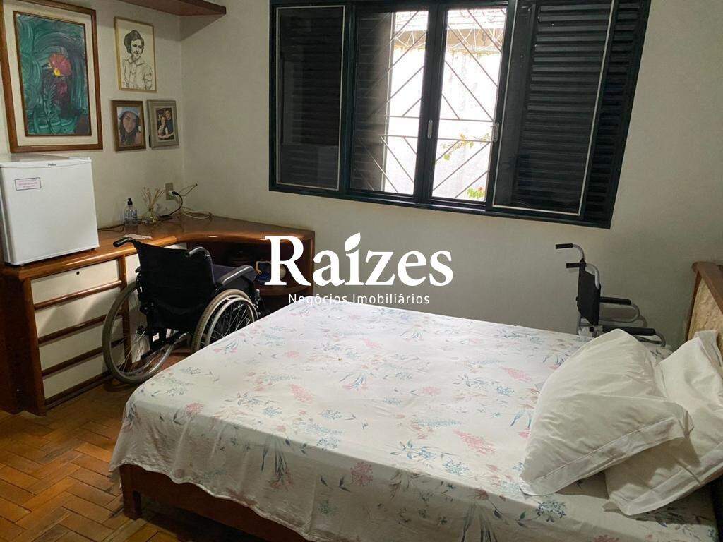 Casa, 3 quartos, 260 m² - Foto 13