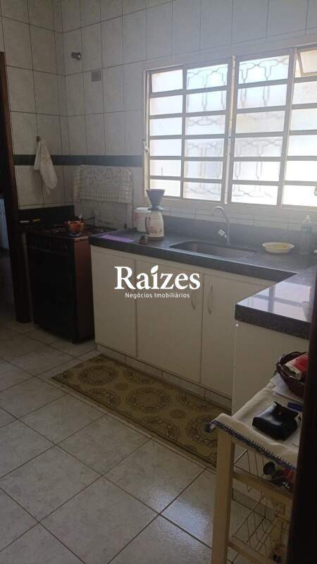 Apartamento, 3 quartos, 182 m² - Foto 1