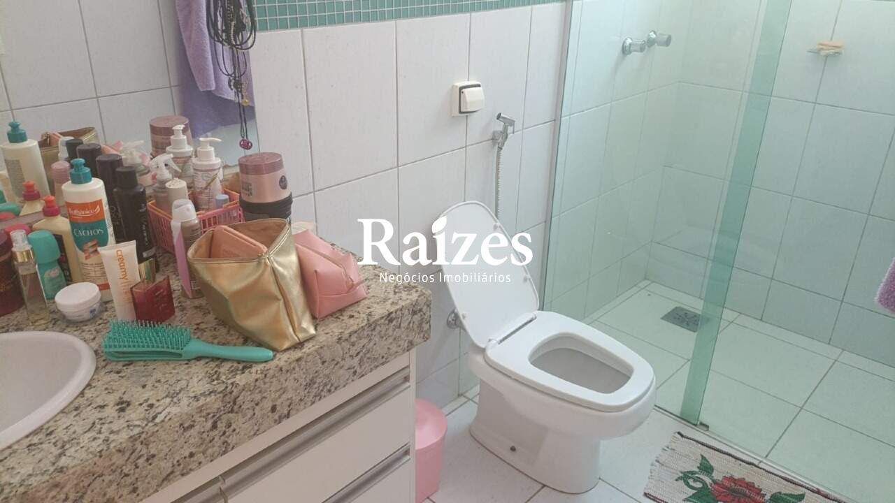 Casa, 4 quartos, 280 m² - Foto 16
