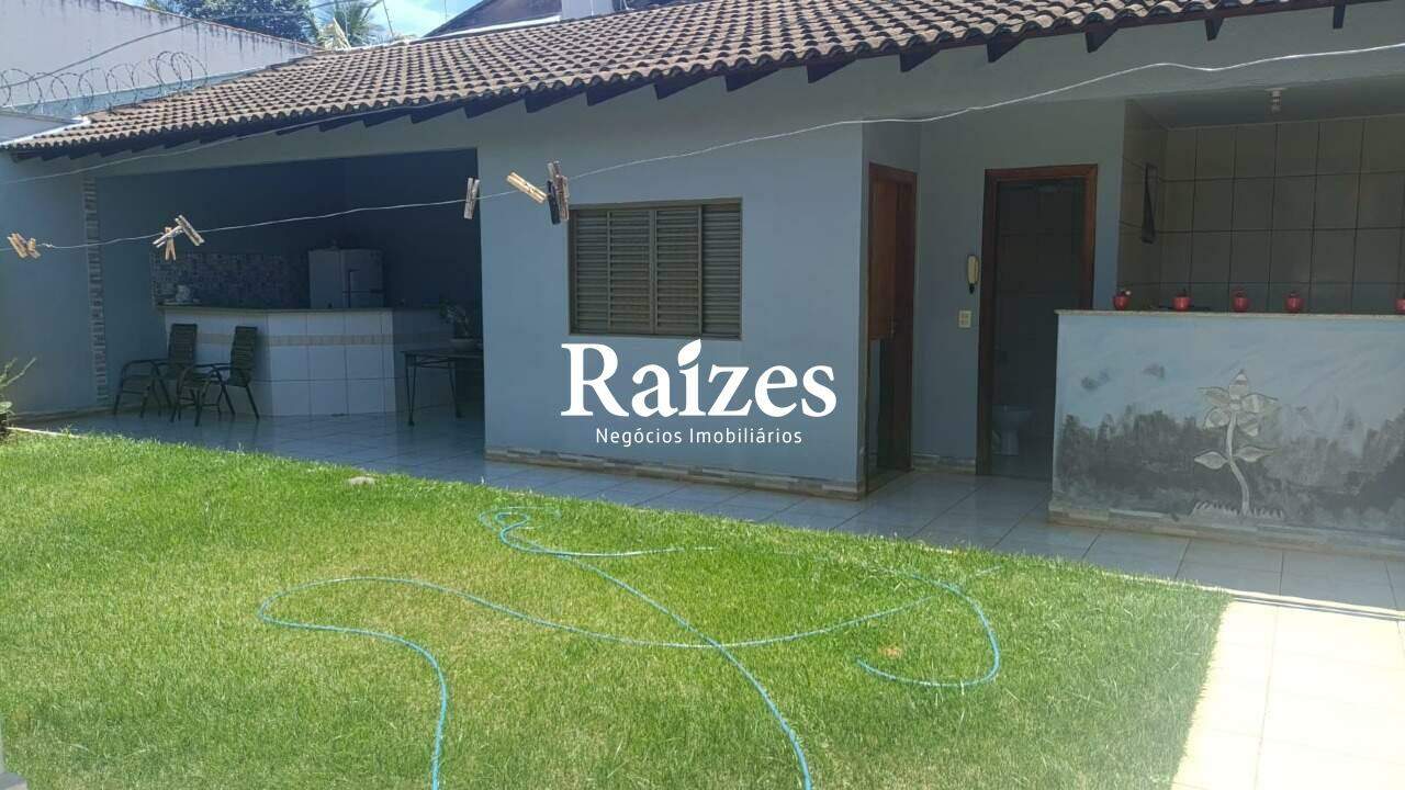 Casa, 4 quartos, 280 m² - Foto 3