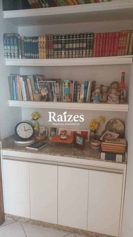 Casa, 4 quartos, 280 m² - Foto 8