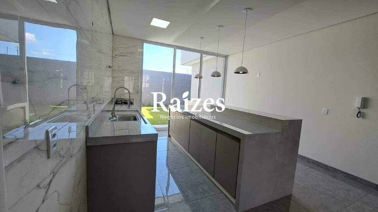 Casa, 3 quartos, 150 m² - Foto 1