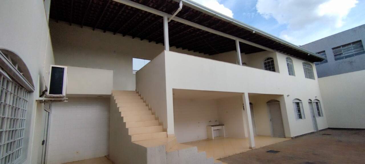[FINALIDADE] [TIPOIMOVEL] [BAIRRO] na cidade [CIDADE]: 