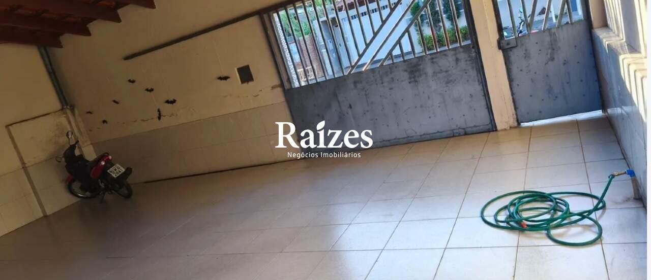 Casa, 4 quartos, 203 m² - Foto 3