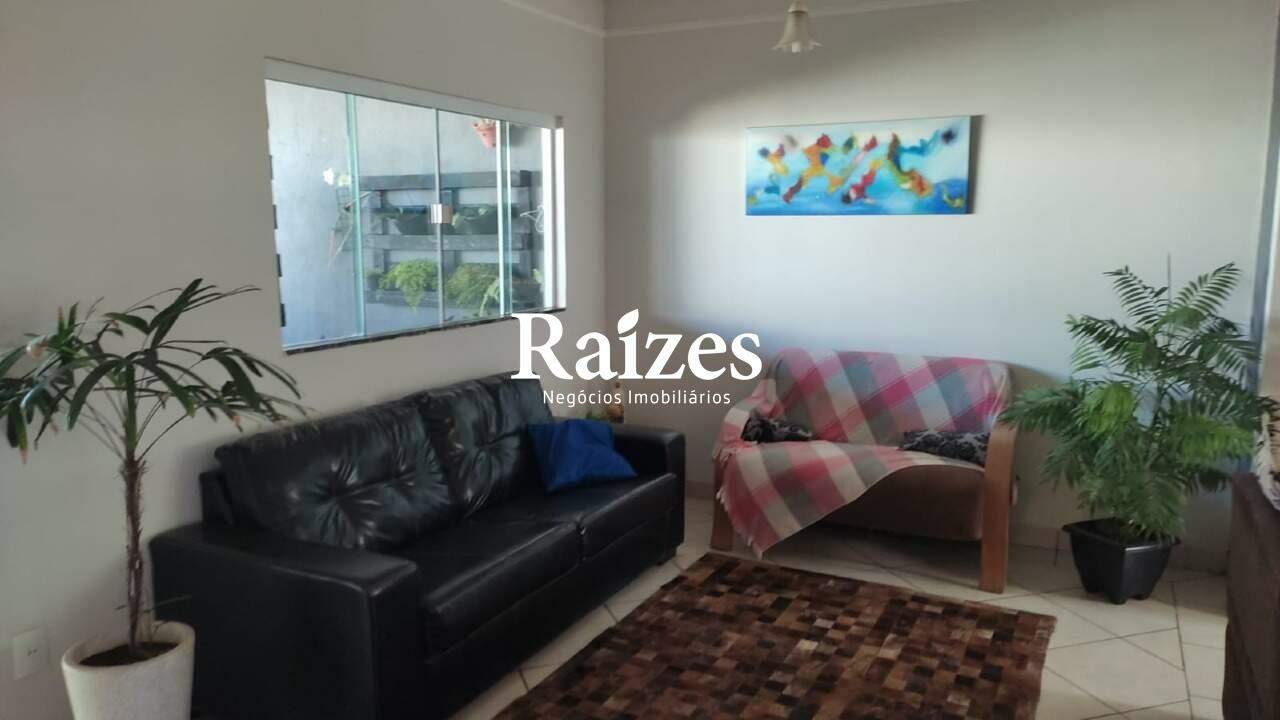 Casa, 3 quartos, 174 m² - Foto 3