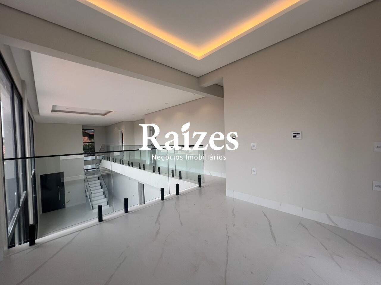 Casa, 3 quartos, 319 m² - Foto 14