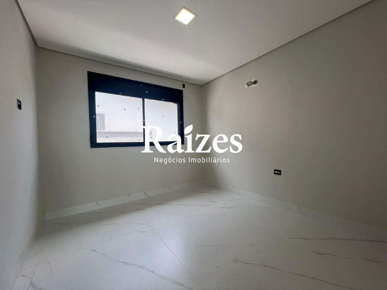 Casa, 3 quartos, 319 m² - Foto 26