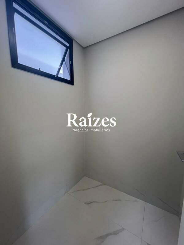 Casa, 3 quartos, 319 m² - Foto 20