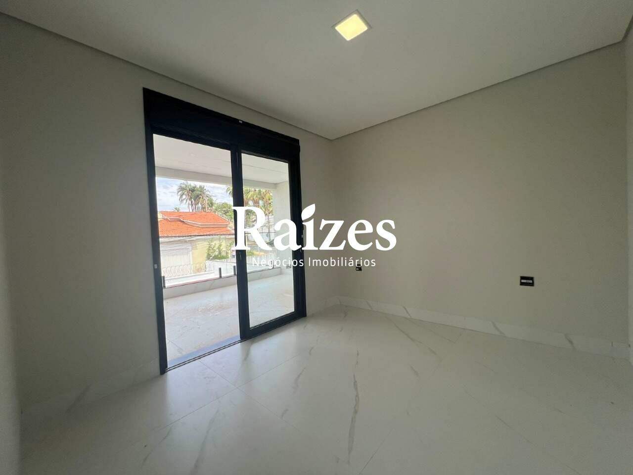 Casa, 3 quartos, 319 m² - Foto 6