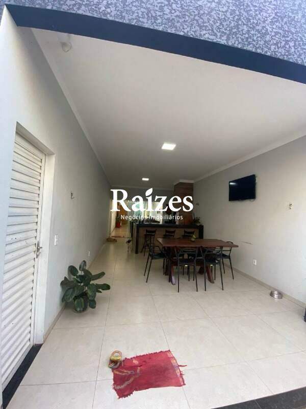 Casa, 3 quartos, 170 m² - Foto 3