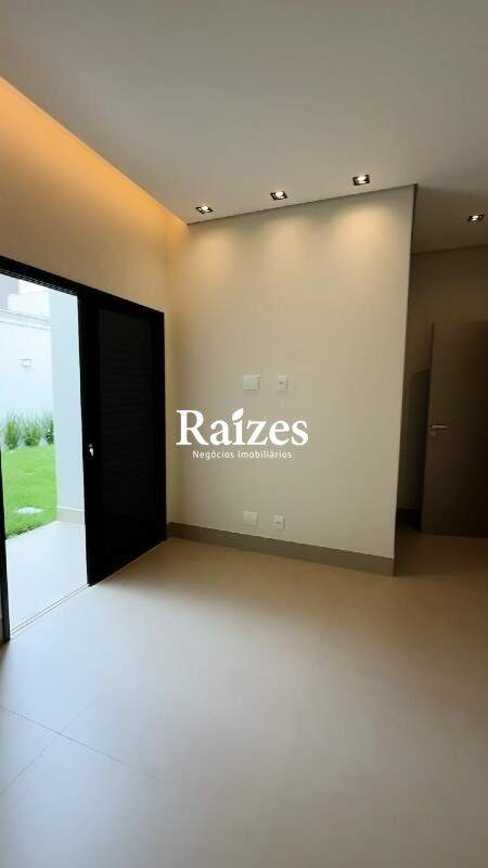 Casa, 3 quartos, 202 m² - Foto 2