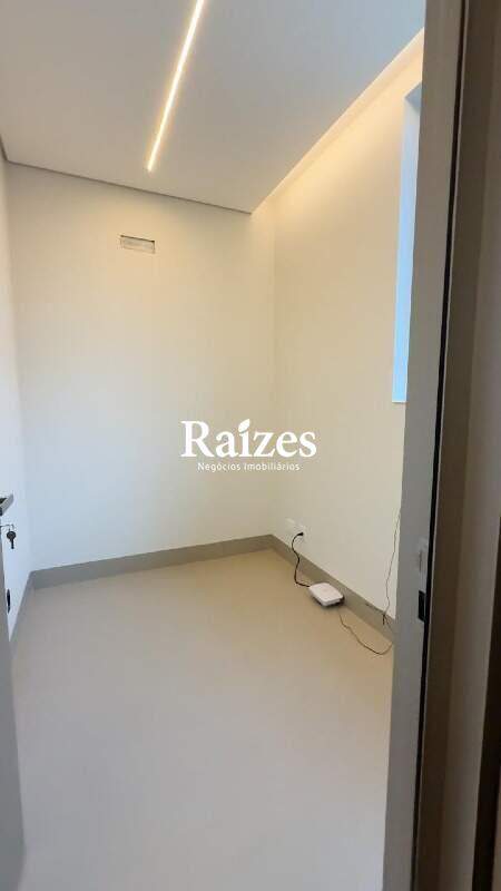 Casa, 3 quartos, 202 m² - Foto 10