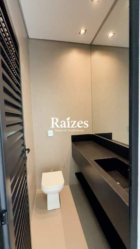 Casa, 3 quartos, 202 m² - Foto 9