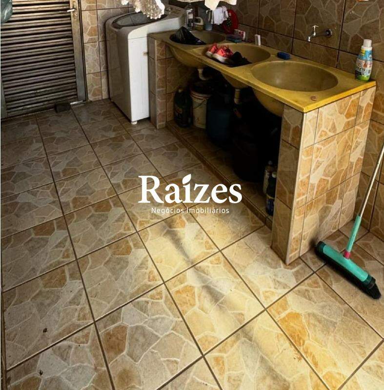 Casa, 4 quartos, 178 m² - Foto 6