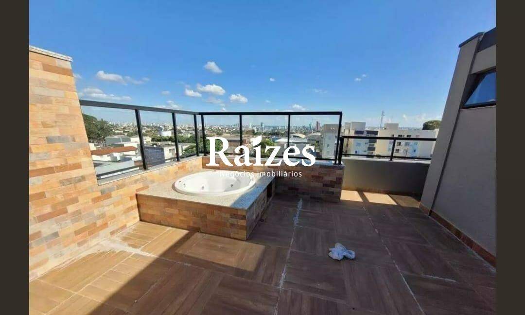 Cobertura, 3 quartos, 230 m² - Foto 2