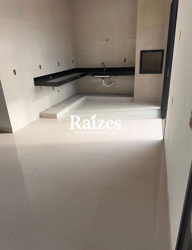 Casa, 3 quartos, 120 m² - Foto 2