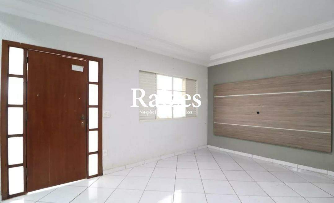 Casa, 4 quartos, 300 m² - Foto 4