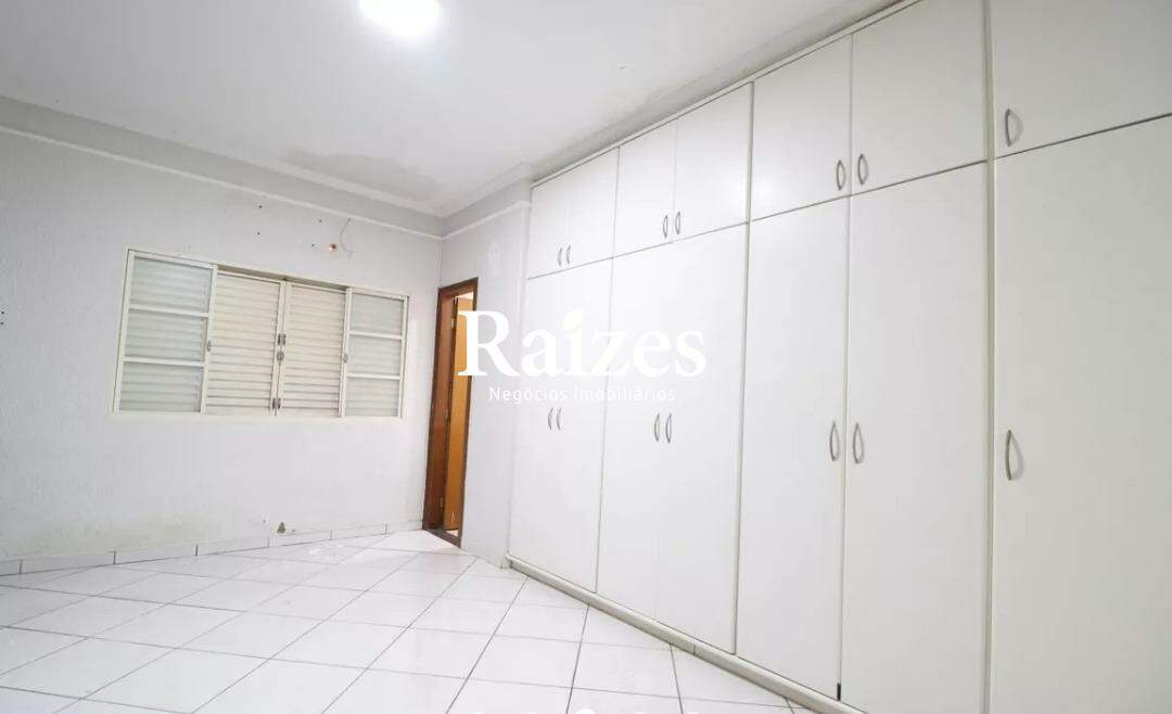 Casa, 4 quartos, 300 m² - Foto 20