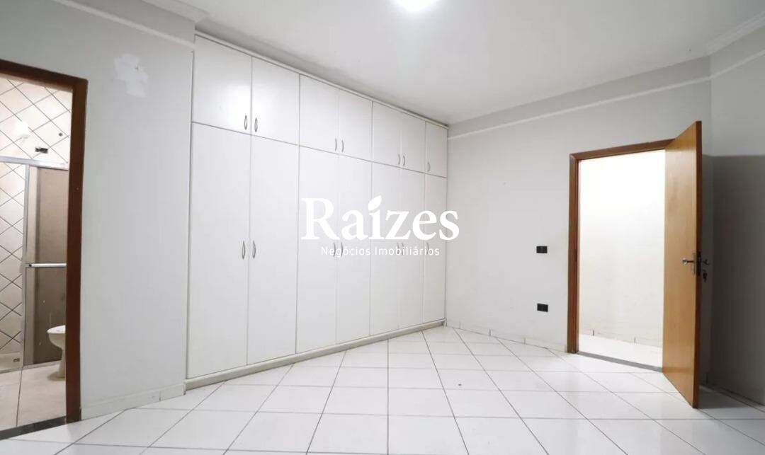 Casa, 4 quartos, 300 m² - Foto 23