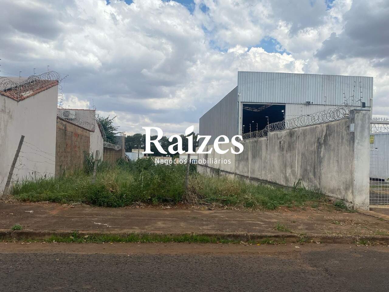 [FINALIDADE] [TIPOIMOVEL] [BAIRRO] na cidade [CIDADE]: 