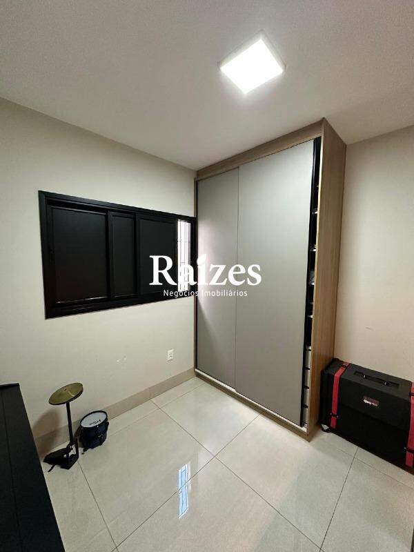 Casa, 3 quartos, 220 m² - Foto 22