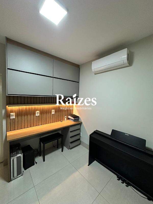 Casa, 3 quartos, 220 m² - Foto 8