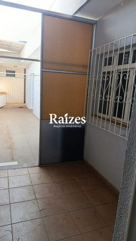 [FINALIDADE] [TIPOIMOVEL] [BAIRRO] na cidade [CIDADE]: 