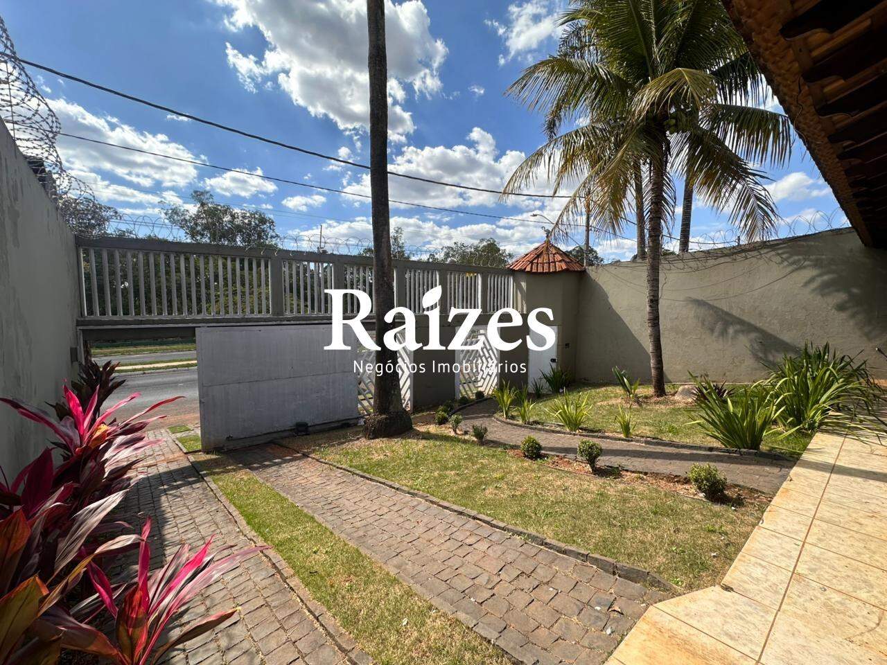 [FINALIDADE] [TIPOIMOVEL] [BAIRRO] na cidade [CIDADE]: 