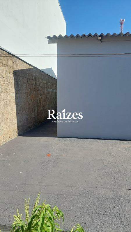 [FINALIDADE] [TIPOIMOVEL] [BAIRRO] na cidade [CIDADE]: 