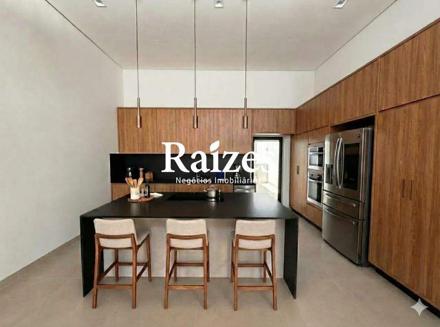 Casa, 3 quartos, 222 m² - Foto 10