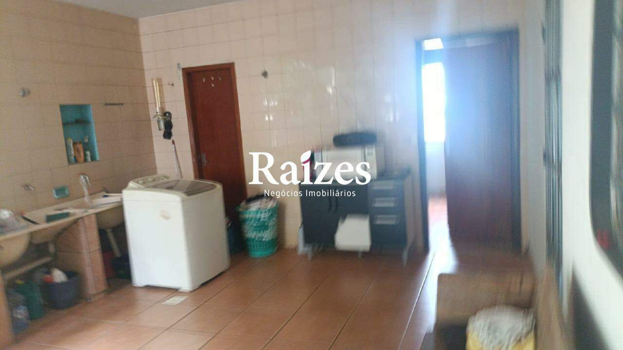 Apartamento, 3 quartos, 350 m² - Foto 1