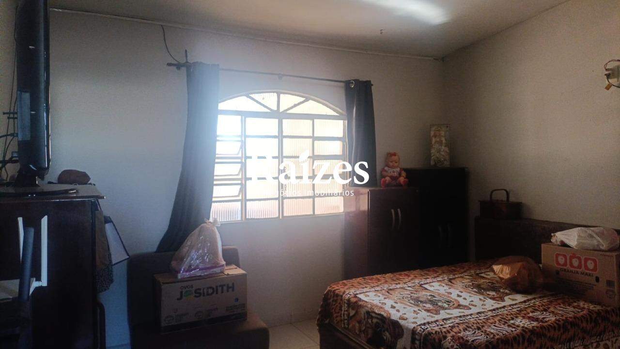 Casa, 3 quartos, 190 m² - Foto 3