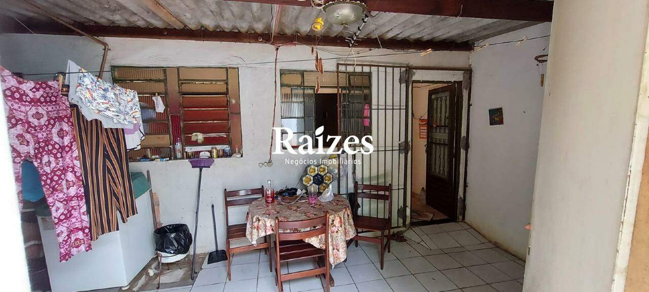 Casa, 3 quartos, 1200 m² - Foto 1