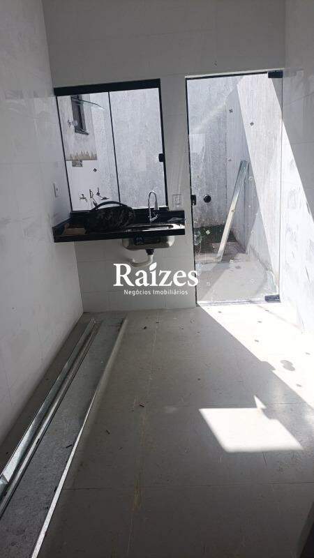 Casa, 2 quartos, 72 m² - Foto 1